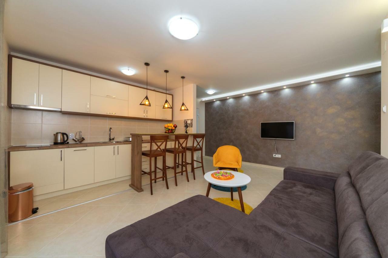 Apartmani Tref Petrovac Luaran gambar
