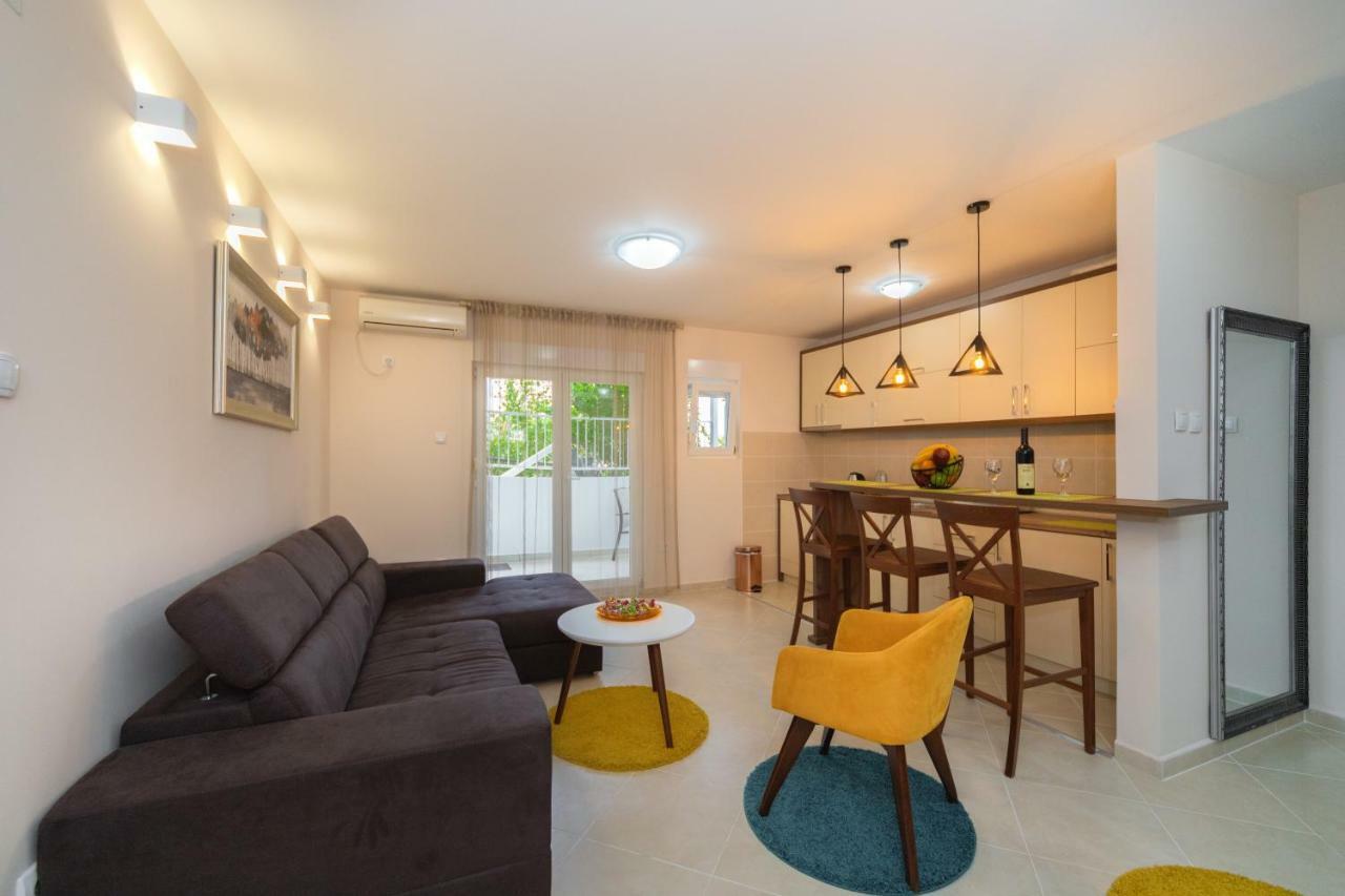 Apartmani Tref Petrovac Luaran gambar