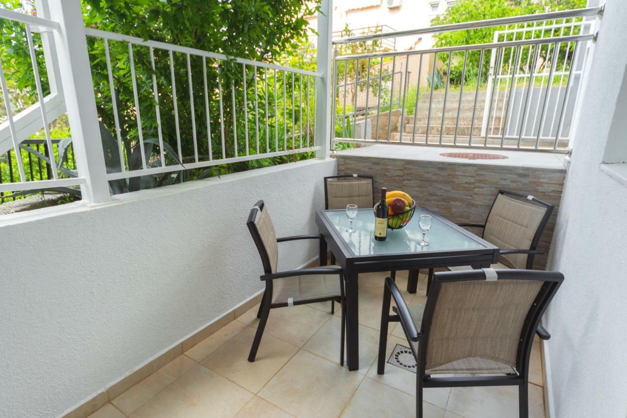 Apartmani Tref Petrovac Luaran gambar