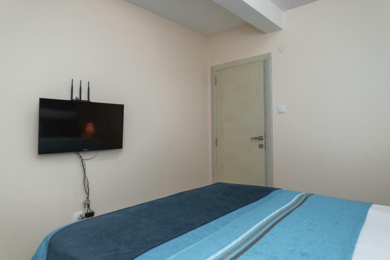 Apartmani Tref Petrovac Luaran gambar