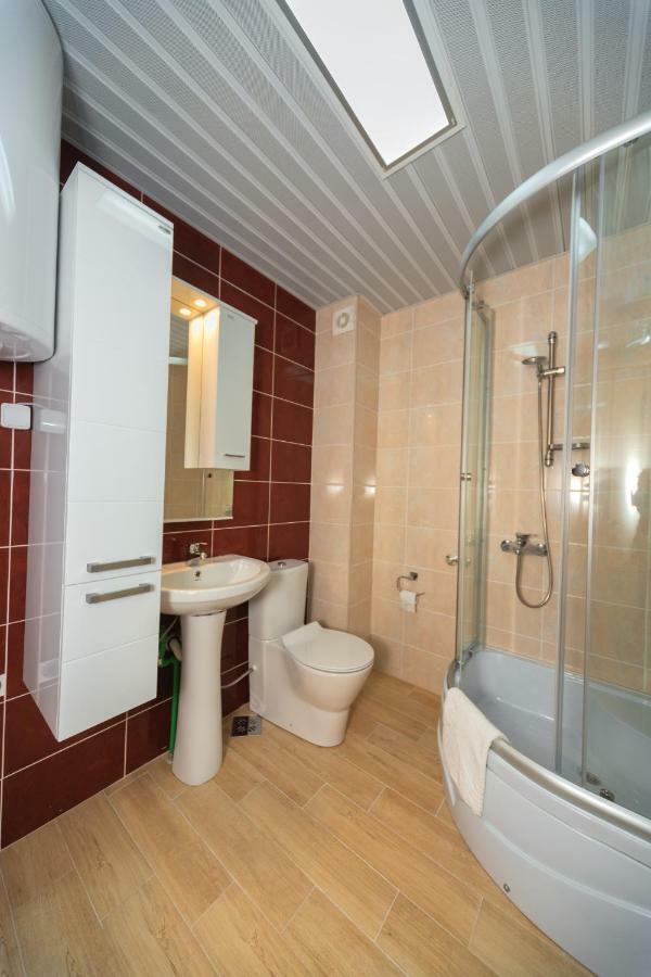 Apartmani Tref Petrovac Luaran gambar