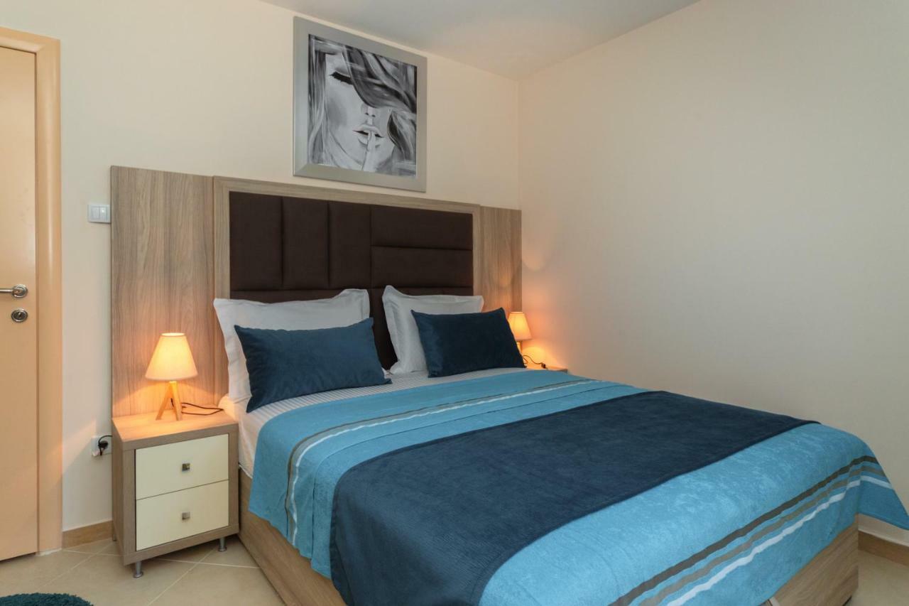 Apartmani Tref Petrovac Luaran gambar