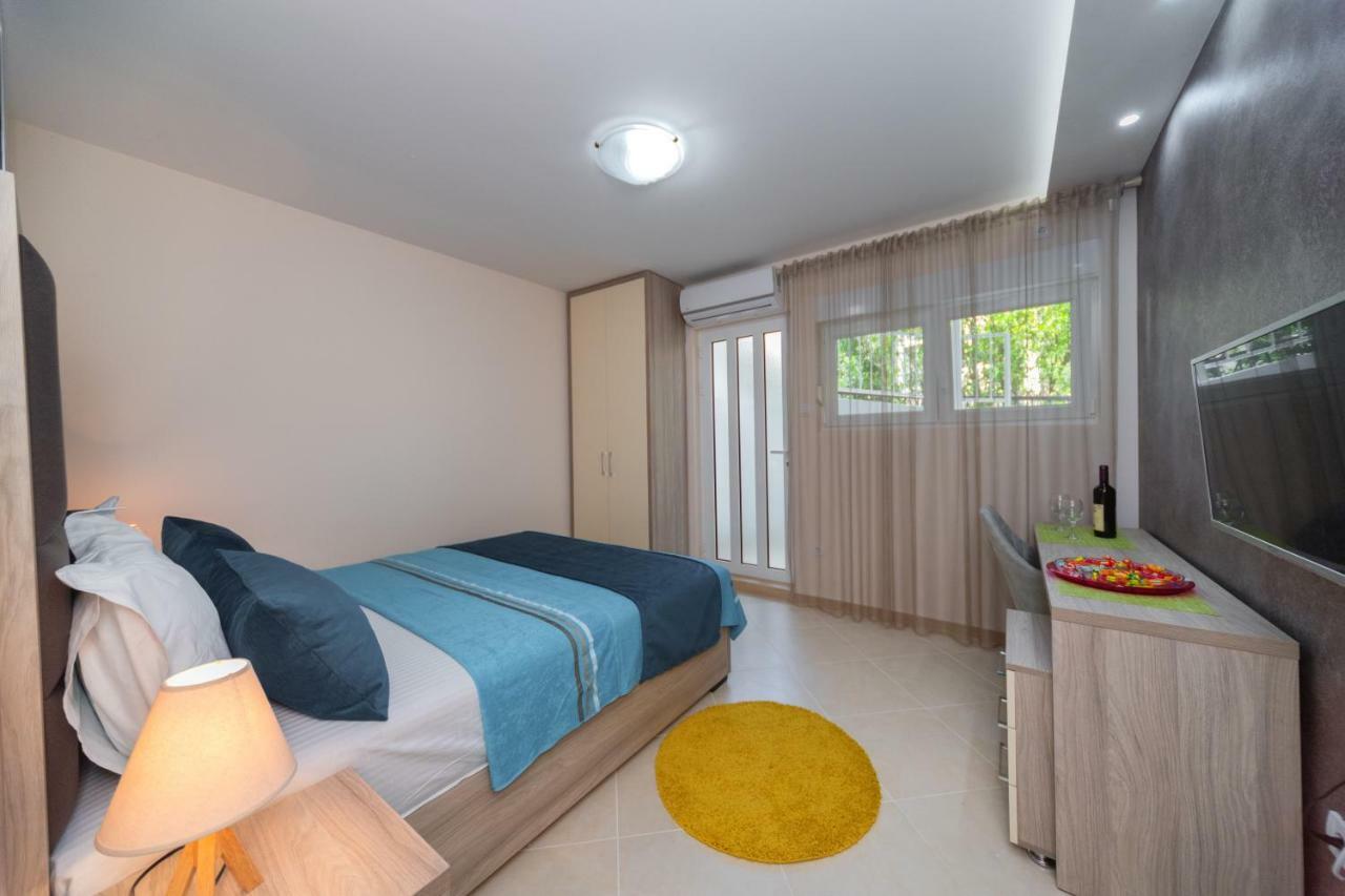 Apartmani Tref Petrovac Luaran gambar
